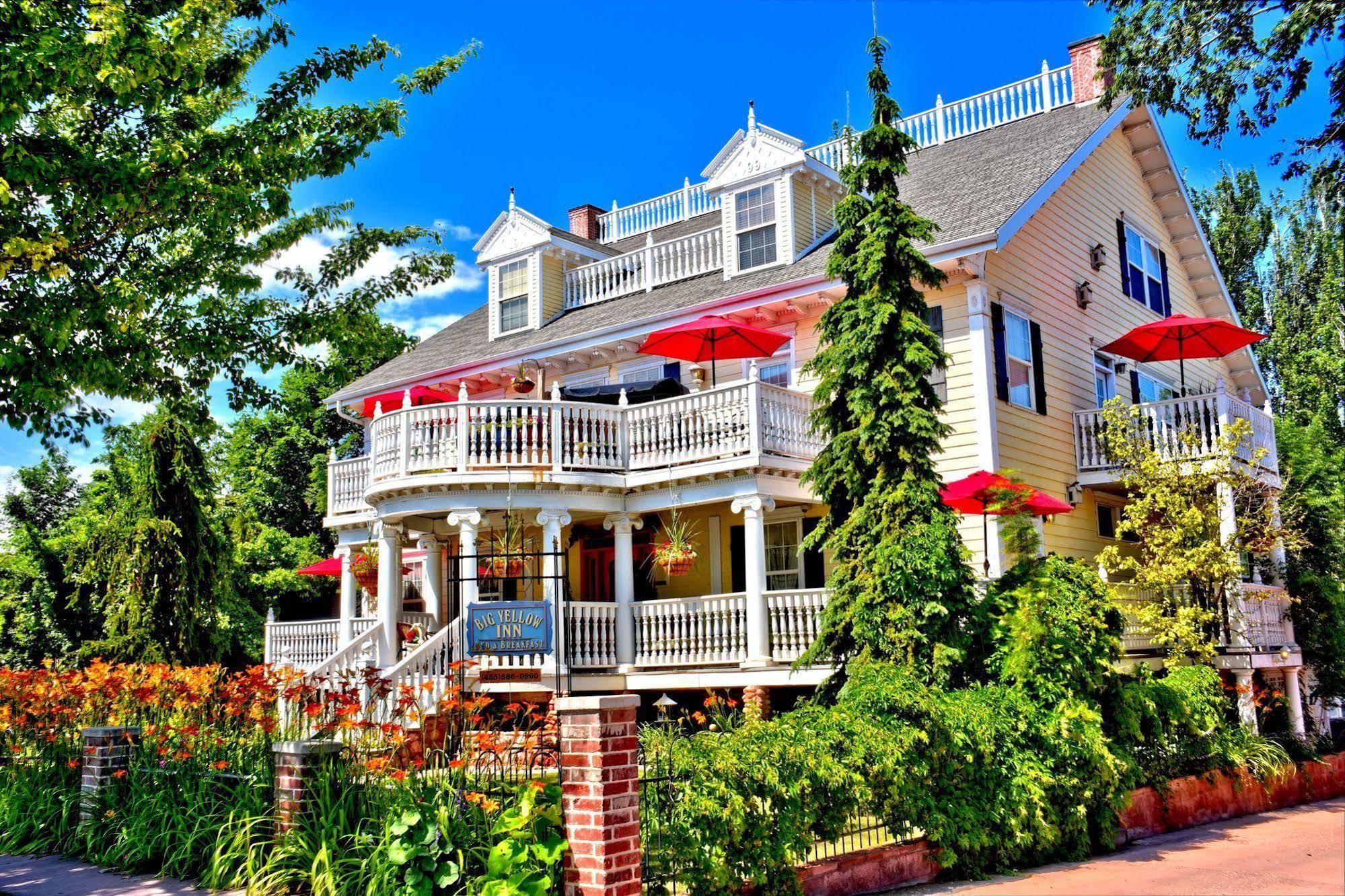 Big Yellow Inn Cedar City Extérieur photo